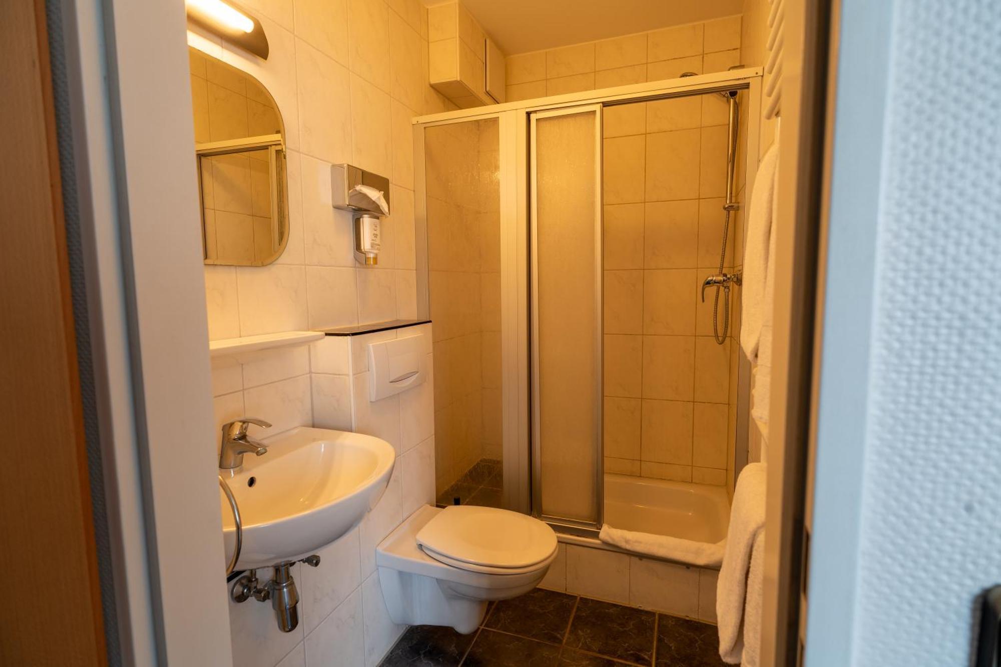 Airport Business Hotel Koeln ภายนอก รูปภาพ