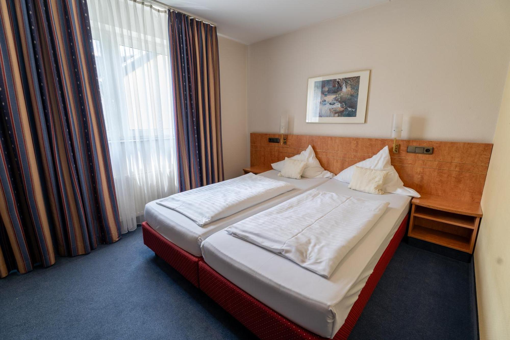 Airport Business Hotel Koeln ภายนอก รูปภาพ